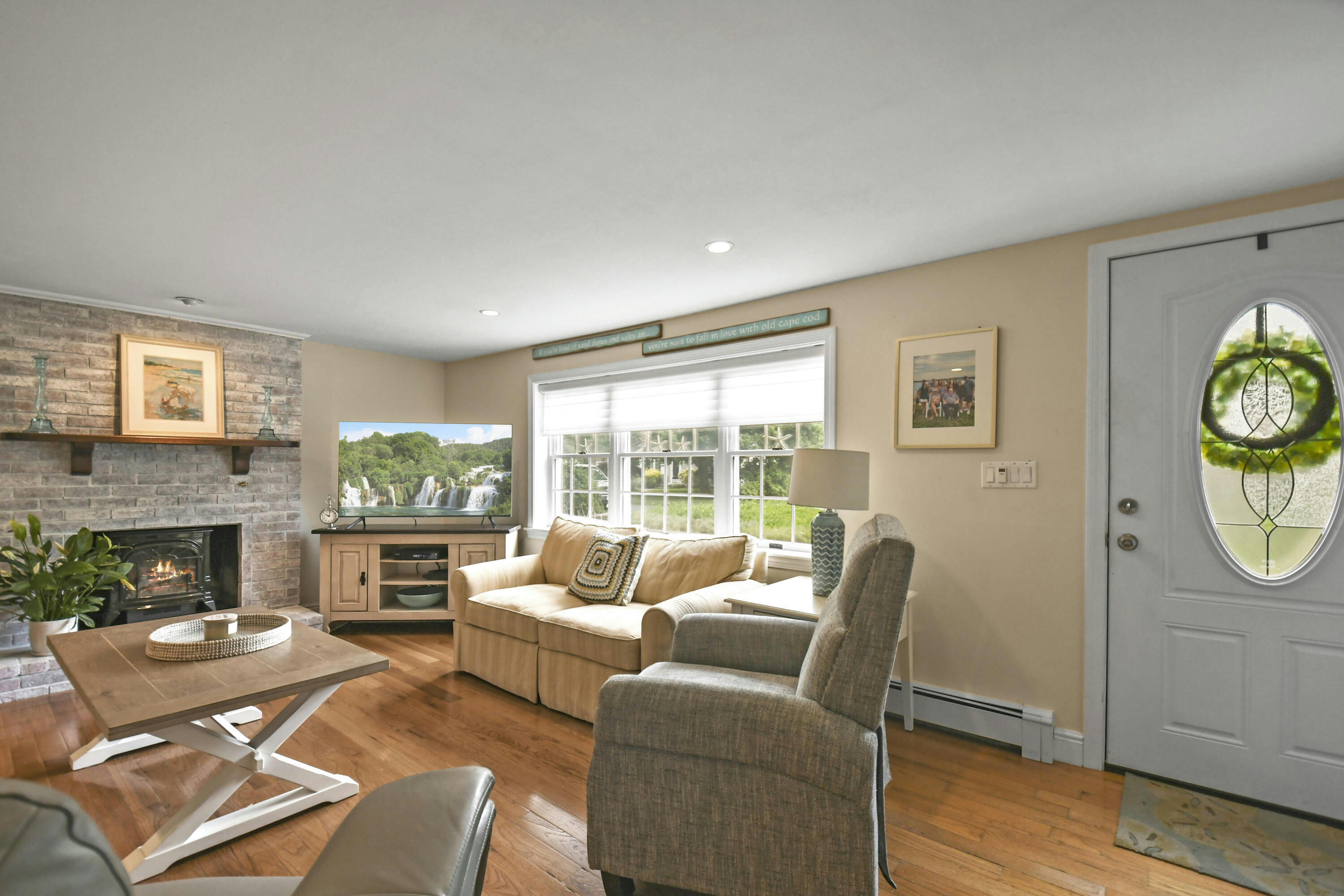 61 QUARTERMASTER ROW South Yarmouth, MA 02664