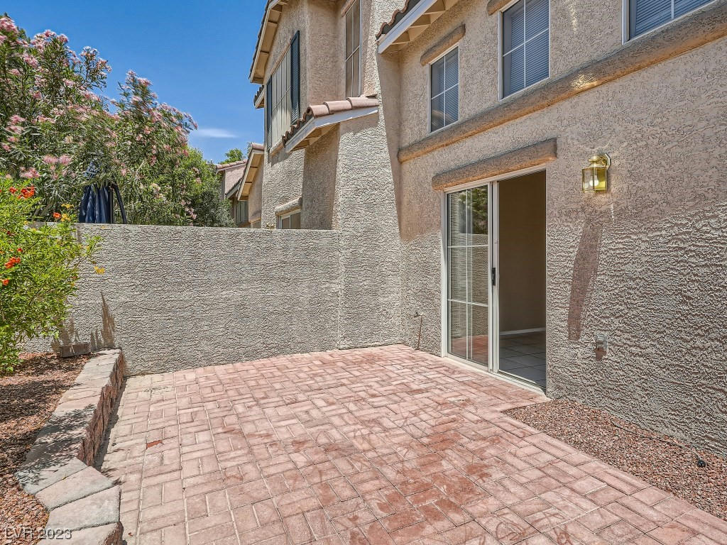 9681 BELLE AMOUR LN Las Vegas, NV 89123