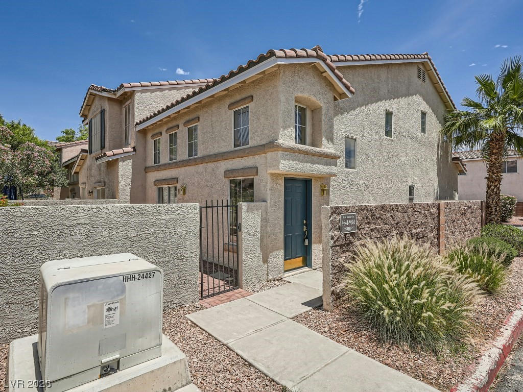 9681 BELLE AMOUR LN Las Vegas, NV 89123